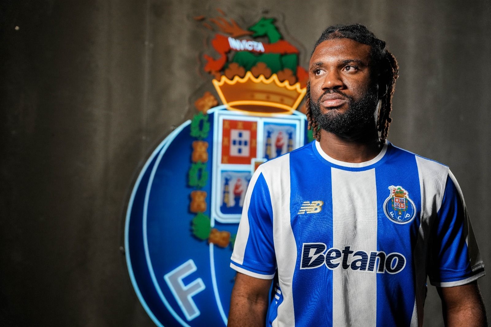 Terem Moffi unveiled as a player for FC Porto