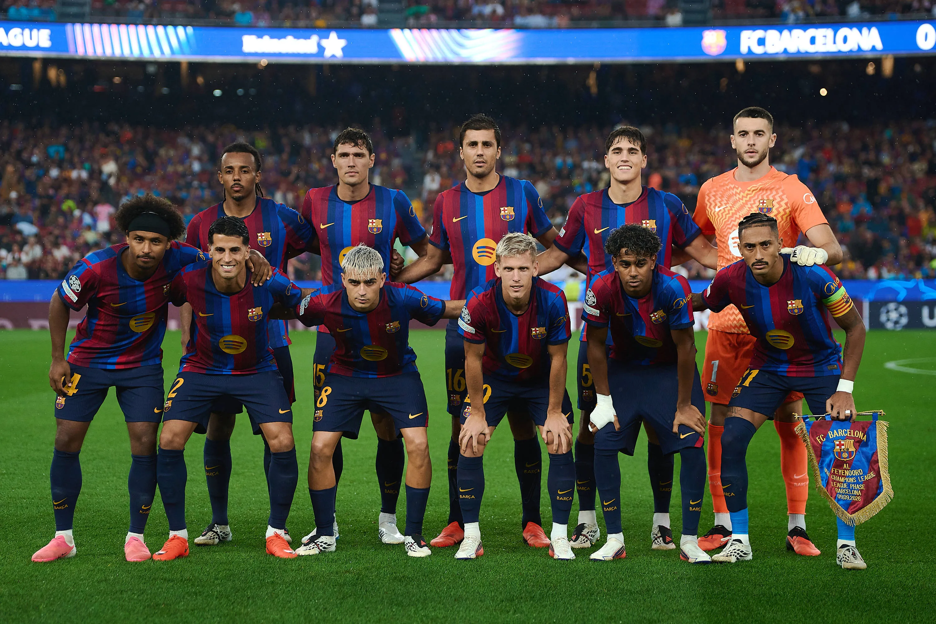 Barcelona full team picture