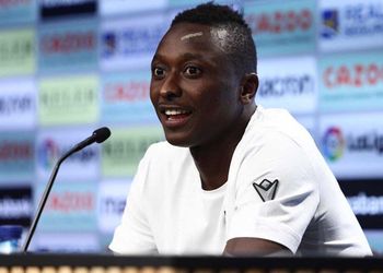 Dennis completes Nottingham Forest medical as Premier League return is imminent