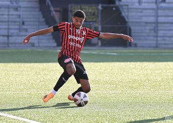 “He’s a Napoli player” – Antonio Conte gives stance on Super Eagles’ striker