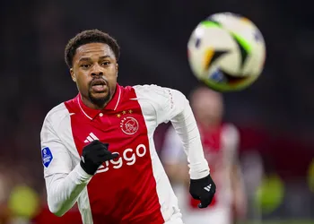 Chuba Akpom could remain at Ajax despite exit talks