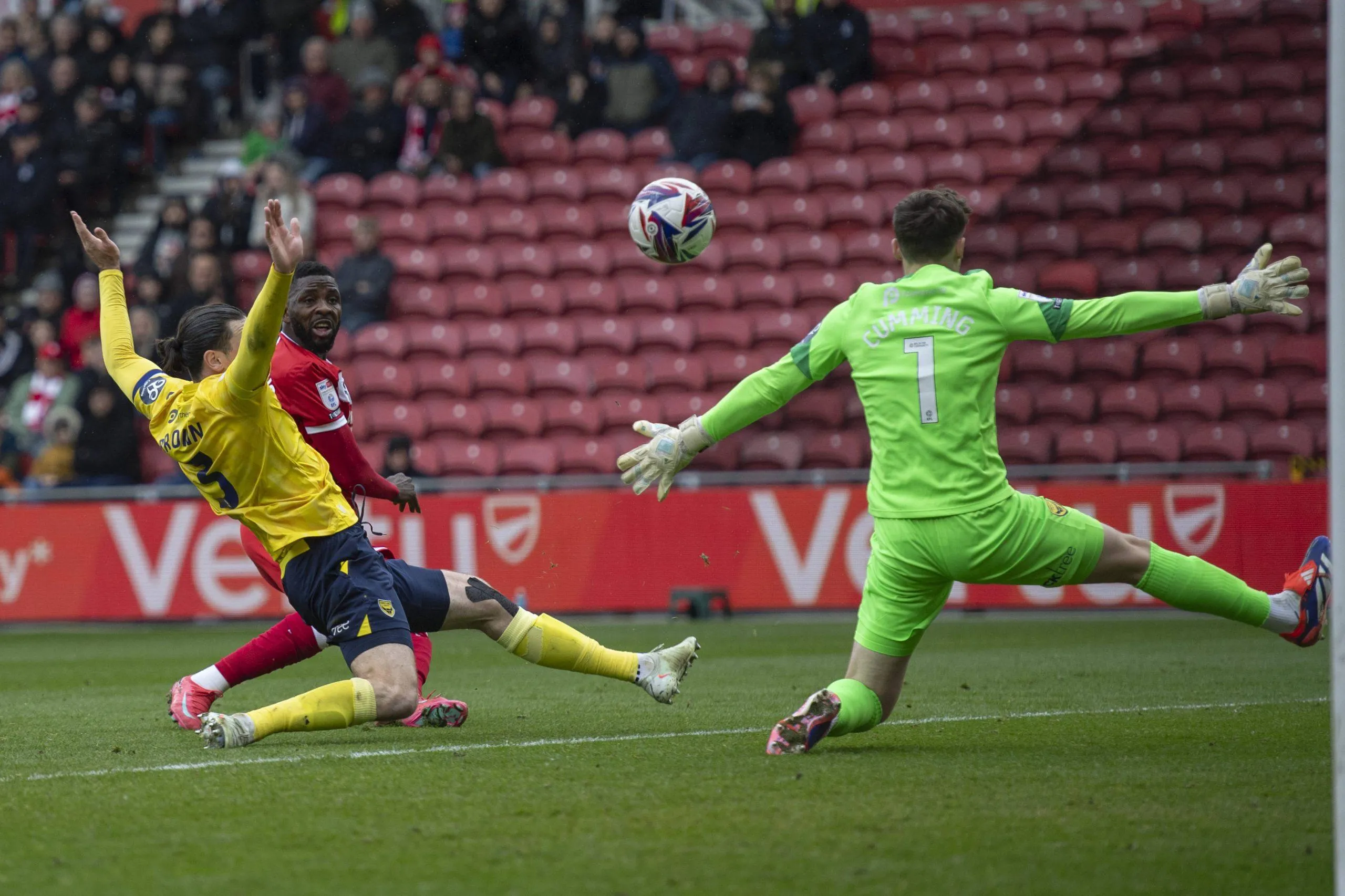 Kelechi Iheanacho shoots on goal during the Sky Bet Championship match between Middlesbrough and Oxford United at the Riverside Stadium in Middlesbrough, (Photo credit: Imago)