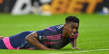 Champions League: Super Sanusi helps porto to impressive victory over Bayer Leverkusen