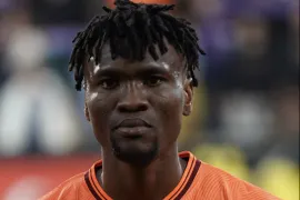 Why Rangers should sell Fernandez — Ex- Clyde manager explains