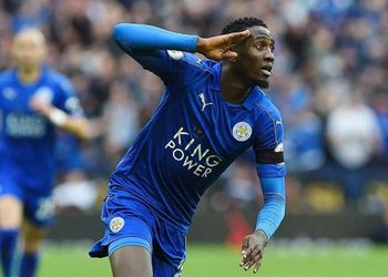 17-year-old Nigeria-eligible defender pens professional deal with Chelsea