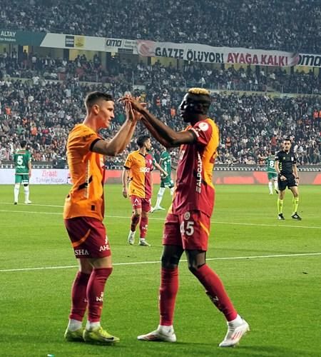 Nigeria and Galatasaray forward Victor Osimhen. 