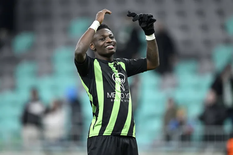 Rennes star Kazeem Olaigbe.
