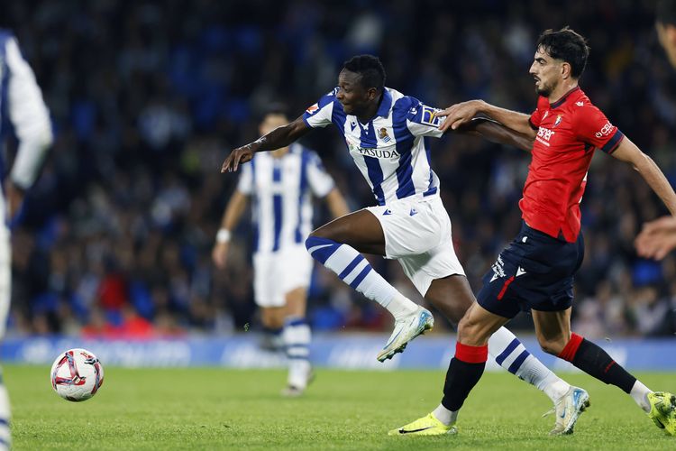 Out-of-favour Super Eagles striker edging closer towards Valencia loan move