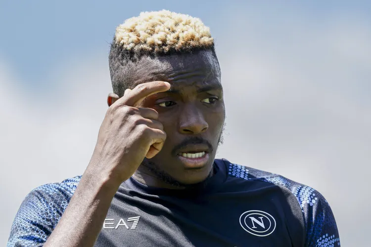 Osimhen to Arsenal, Juventus or Chelsea? AS Roma legend reveals Nigerian star’s next destination