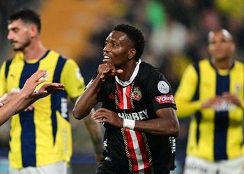 “He can be your biggest enemy” – Super Eagles star names former Chelsea & Man United boss as the best