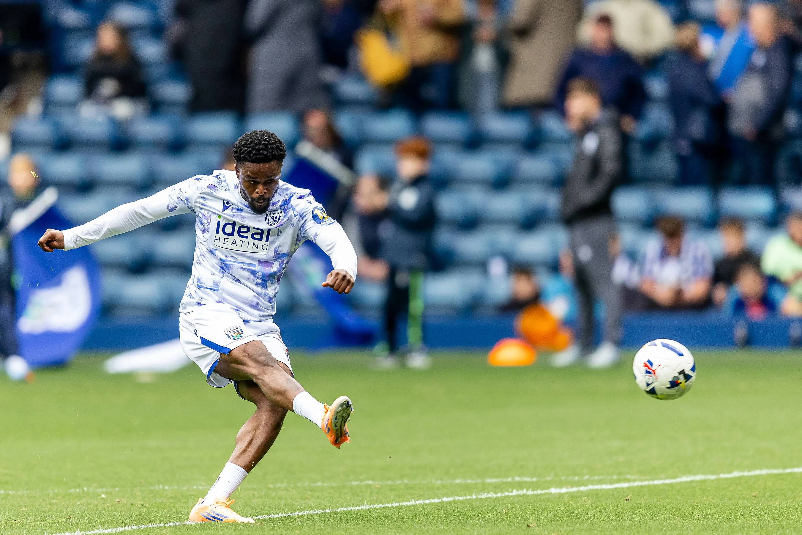 Super Eagles striker Josh Maja at West Bromwich Albion controls the ball