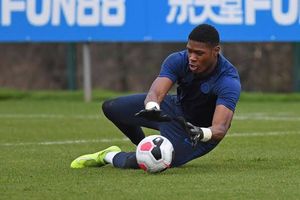 Prince Adegoke: Who is the talented Nigerian goalkeeper looking to quit Chelsea in the summer?