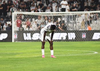 Solksjaer: Wilfred Ndidi sends message to former Manchester United star after Besiktas sack