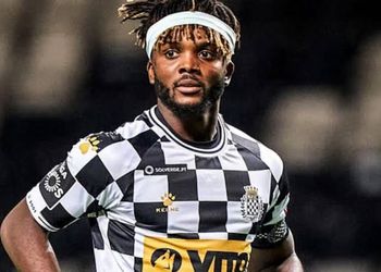 Awaziem nominated for POTM in Portugal