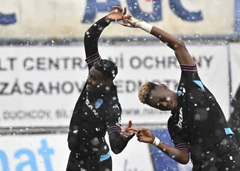 Nigerians abroad: VAR denies Orban, Durosinmi misses penalty, Nnadozie shines in WSL