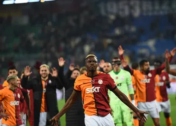 “His numbers are great”- Ex-Liverpool winger tips Victor Osimhen to succeed at Chelsea