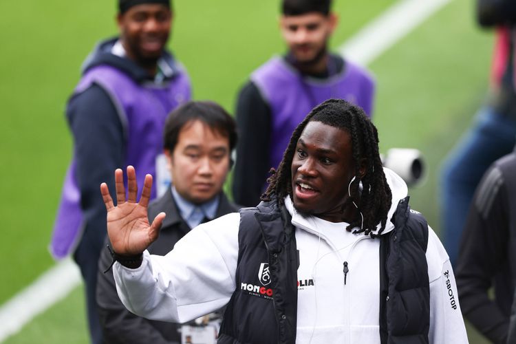 Tip for Eric Chelle? Fulham boss lauds Calvin Bassey’s performance in new role