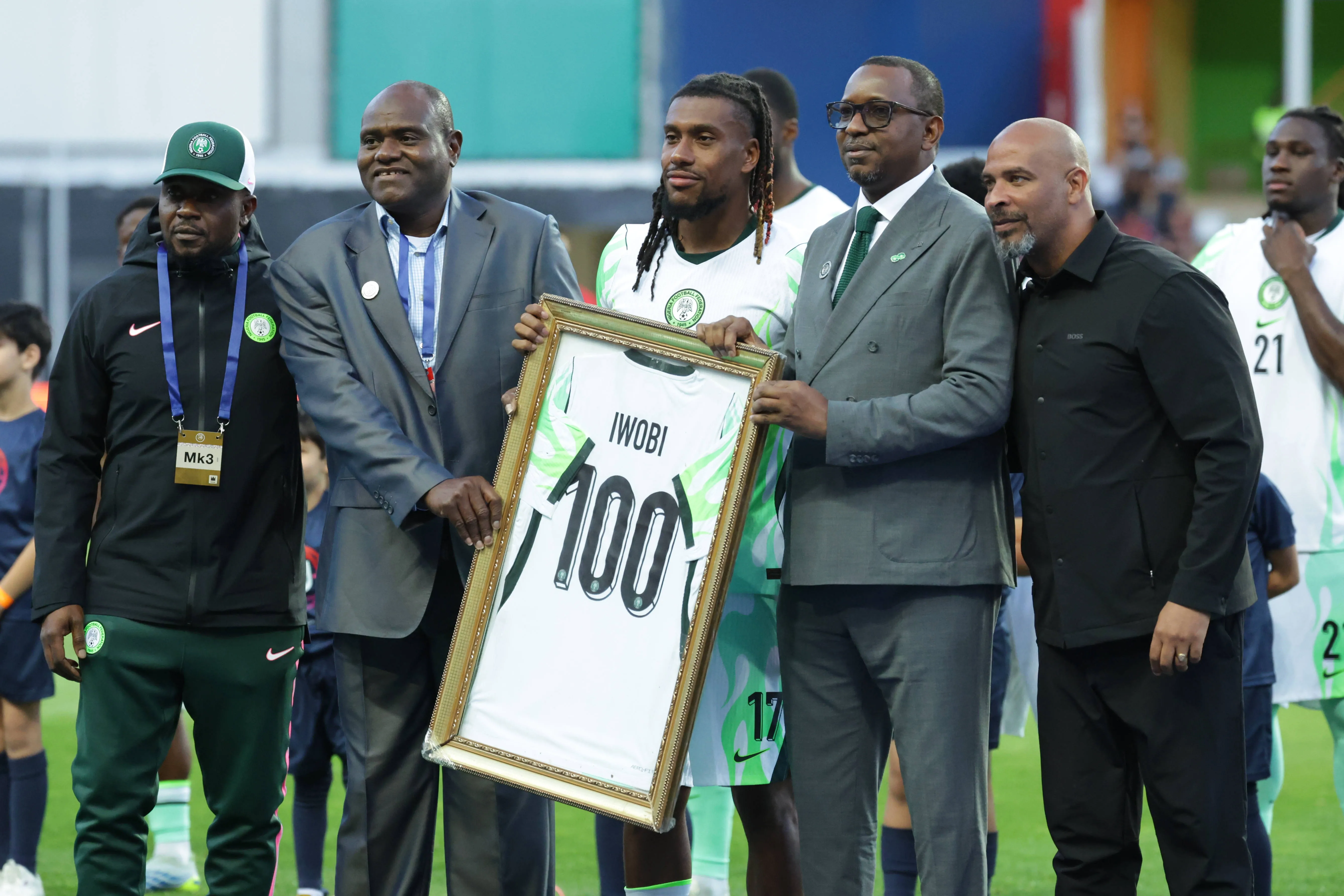 Nigeria receives an award for his 100th Super Eagles cap