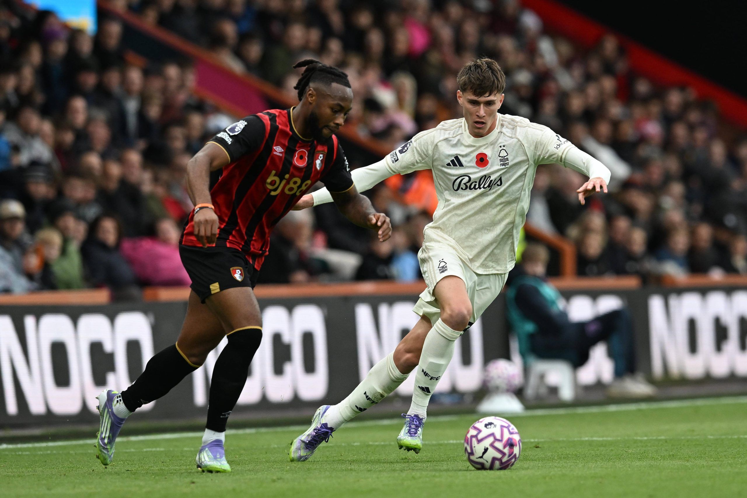 Antoine Semenyo on the attack battles for possession with Nicolo Savona during the Premier League match between Bournemouth and Nottingham Forest.