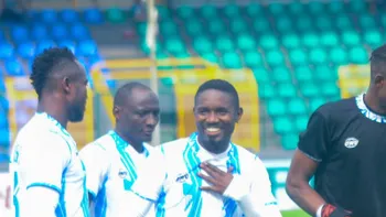Report: Ajax open Wolves talks for Arokodare, but €25m is their cap
