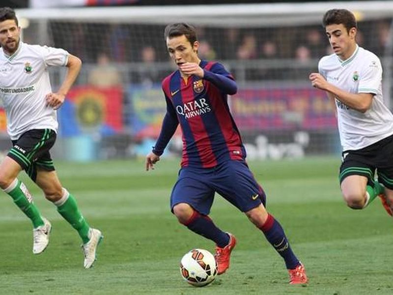 Grimaldo Set To Leave Barca For Benfica?