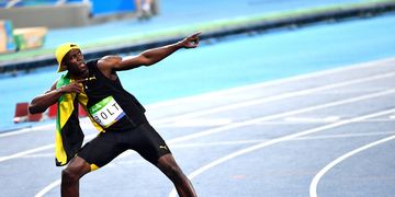 Ex-Napoli striker likens Osimhen to athletics legend