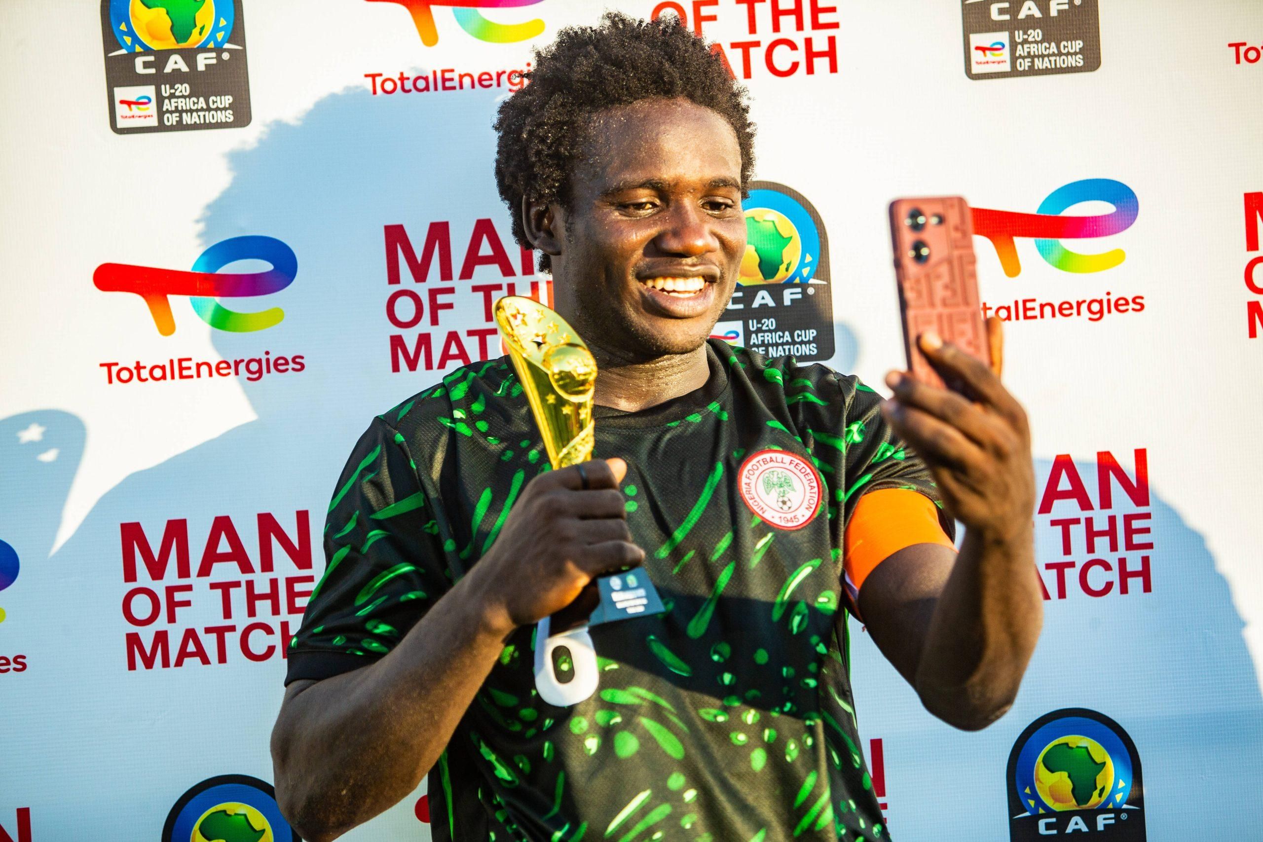 Daniel Bameyi (Nigeria)