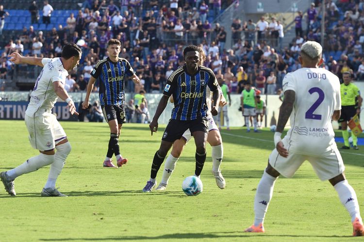 “Superb”- Ex-AC Milan striker hails midfield engine Ebenezer Akinsanmiro for showing in Pisa’s draw against Fiorentina