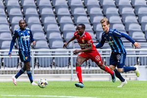 Nigerian midfield dynamo wins Player of the month at Royal Antwerp