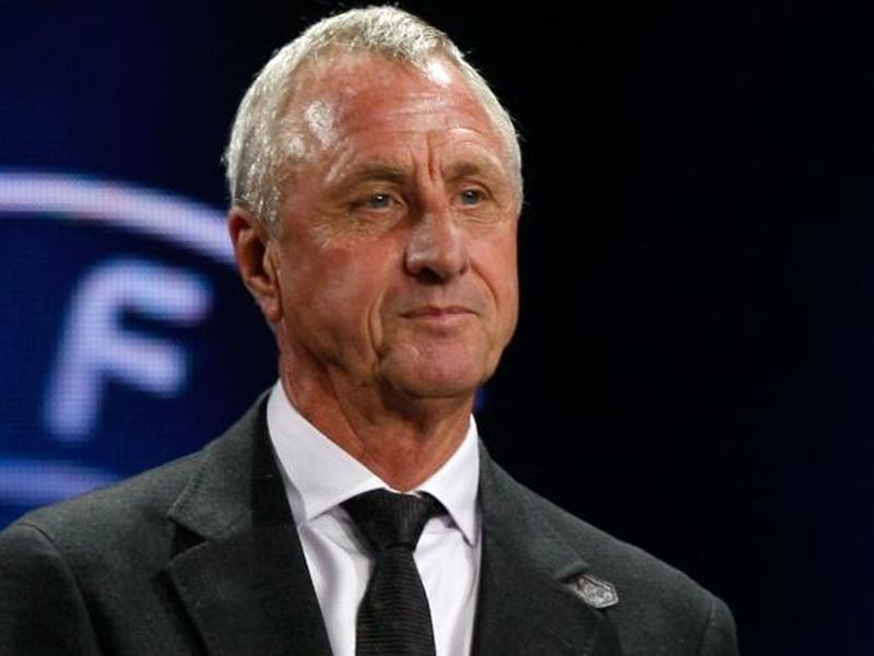 Laporta Gains Support From Johan Cruyff