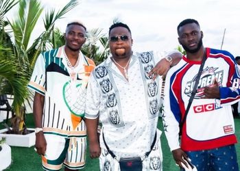 Watch: Victor Osimhen and Alex Iwobi party hard after Finidi’s exit