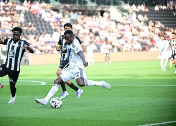 Record-making Nigerian star scores versus Monaco to remind Frankfurt, Union Berlin of his worth