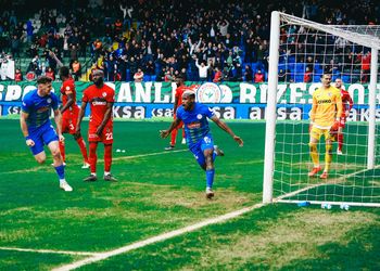 European Leagues update: Chelsea send Ndidi and Iheanacho’s Leicester City out of FA Cup; Chuba Akpom rescues result for Ajax in the Eredivisie