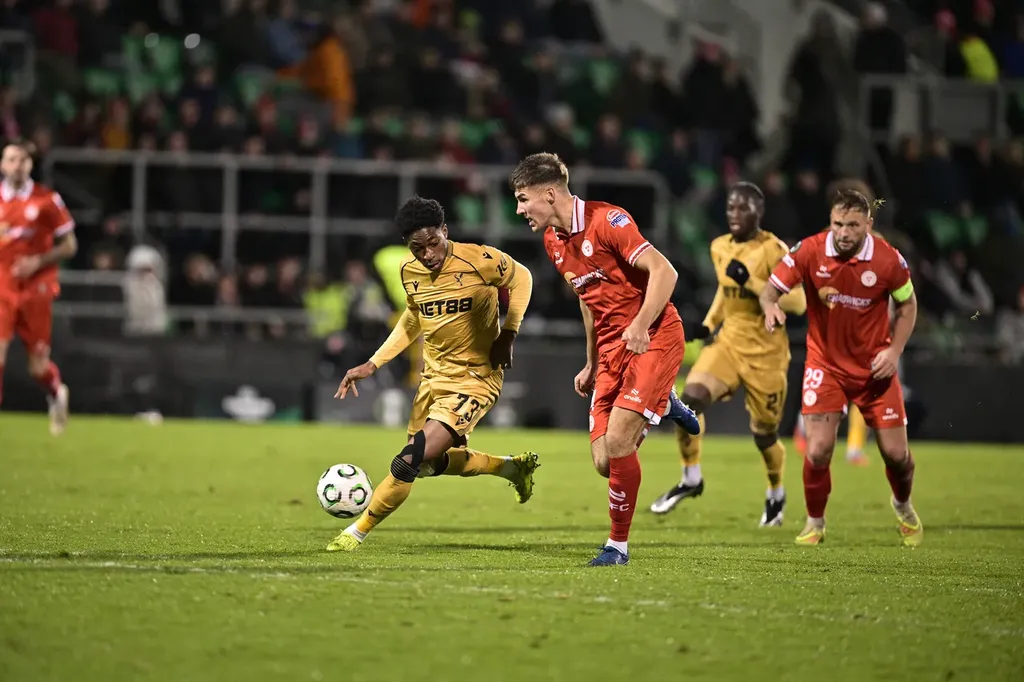 Benjamin Casey in action for Crystal Palace against Shelbourne