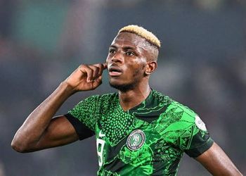 Watch: Victor Osimhen and Alex Iwobi party hard after Finidi’s exit