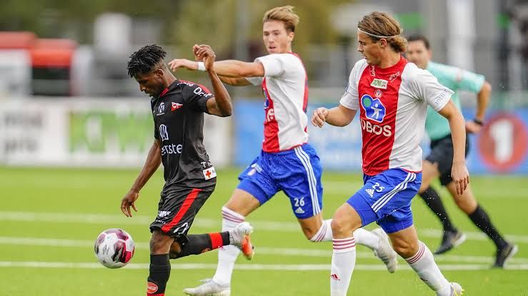 Lorient’s Nigerian forward suffers horror injury, could be ‘out for a long time’