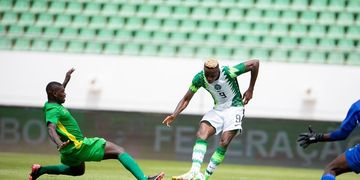 Chelsea number one names Super Eagles legend among Africa’s greatest goalkeepers