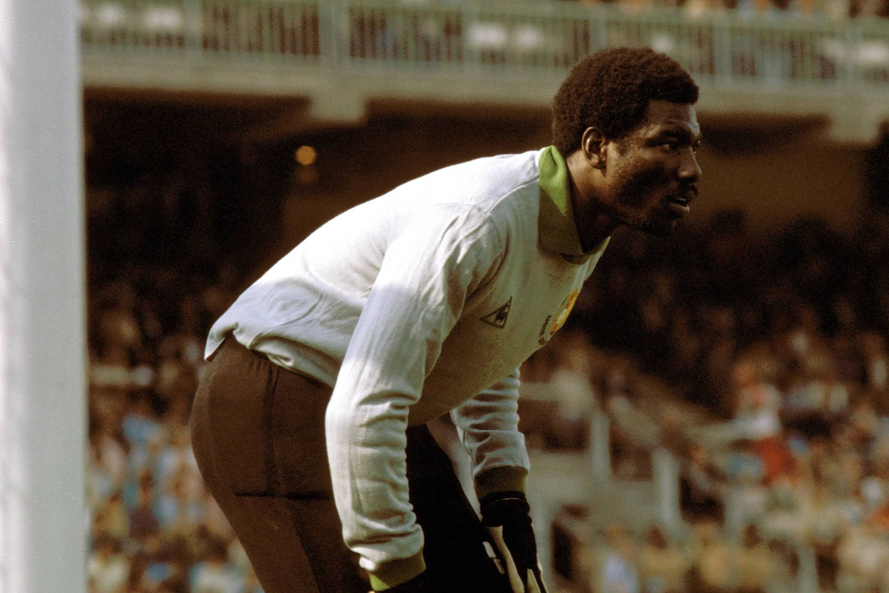 Thomas N'kono  for Cameroon