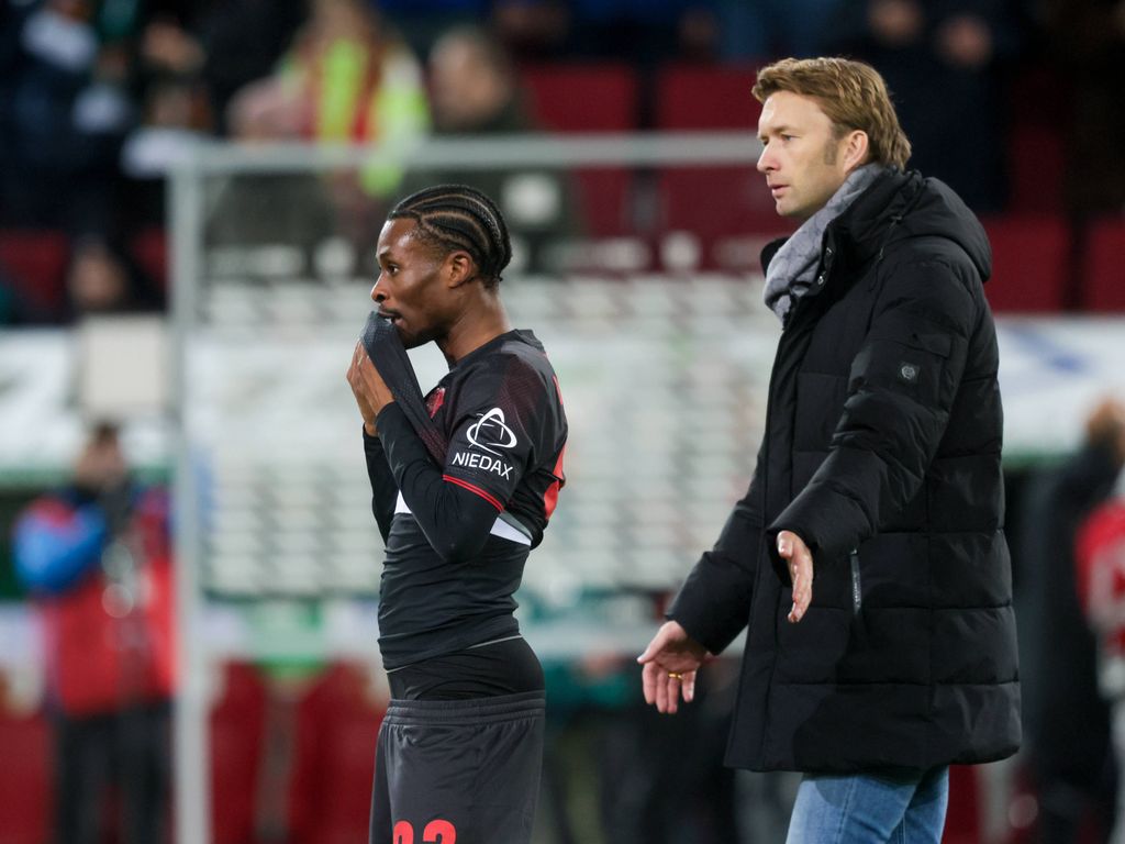 Nathan TELLA and Simon ROLFES after the end of the match Football Augsburg Leverkusen