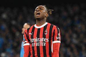 Don’t leave AC Milan yet – Ex-Real Sociedad star warns Samuel Chukwueze