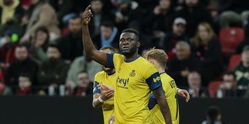 Nigerian youngster prepares in style for potential record-making European night