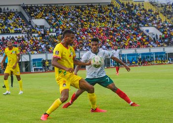 Former Nigerian goalkeeper urges Super Eagles to ‘pray’ ahead of Benin Republic clash