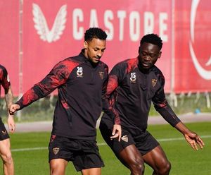 Sevilla coach Garcia Pimienta shares Akor Adams update ahead of Rayo Vallecano clash