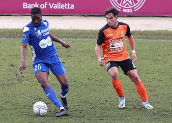 Official: Three-time Czech champions complete permanent deal for excellent Victor Olatunji