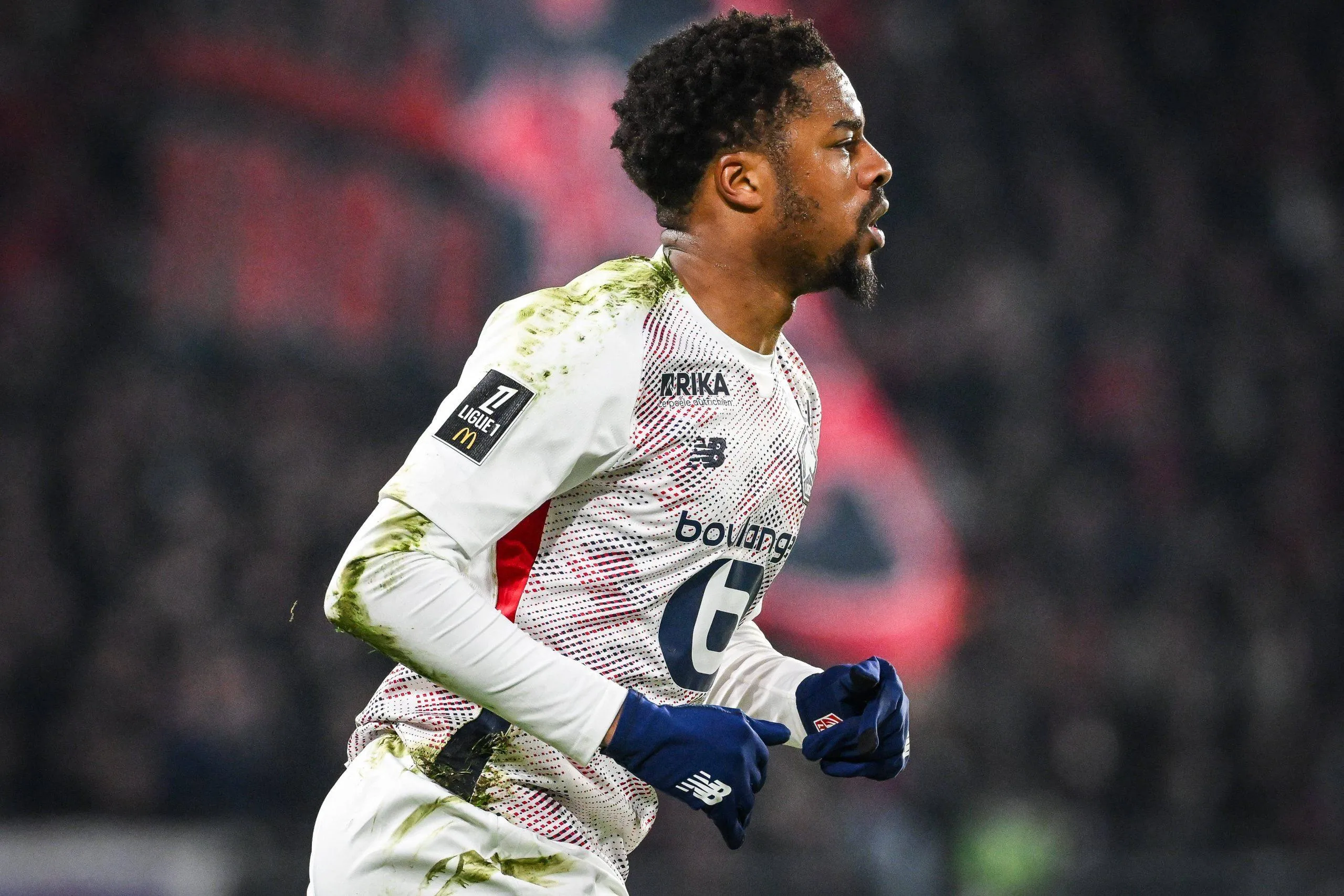 Chuba AKPOM of Lille