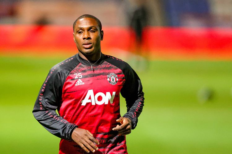 “Clout Chaser” – Ex-Man United striker Odion Ighalo shuts down dating rumours with UK-based podcaster