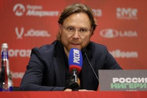 Russia coach Karpin ranks Nigeria’s Super Eagles above Kenya and Zambia after friendly draw