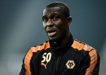 Photo: Former Wolves and Super Eagles star enjoys Chelsea vs Tottenham London derby with son