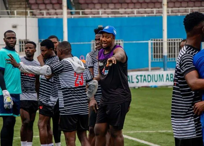 Coach Yemi Olanrewaju aka Yemaster (Photo credit: Imago)