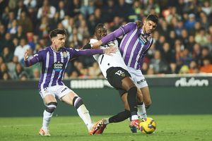 Sadiq Umar: Qatari club plotting ₦55 billion bid for Super Eagles star